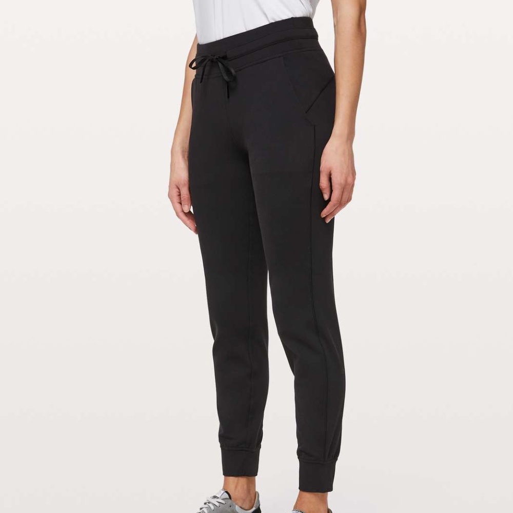 Lululemon Ready to Rulu 29" Pant - Black - 6 - VGUC